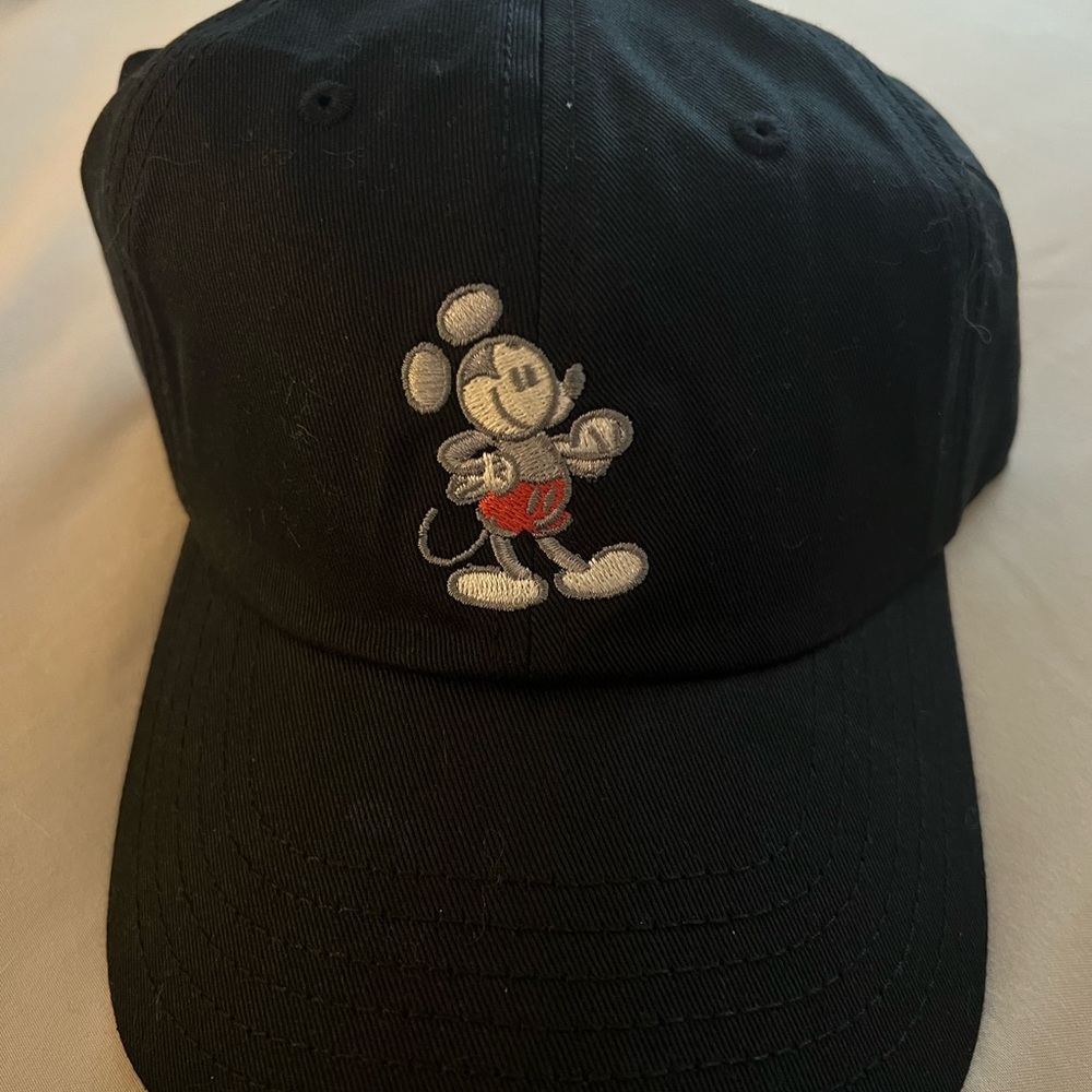 Disney Mickey and Friends Mickey baseball cap